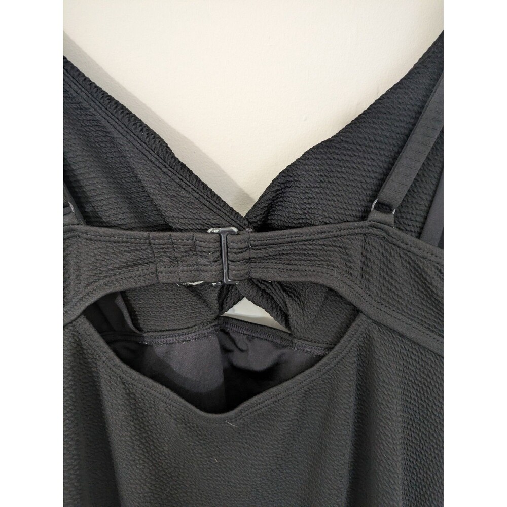 Old Navy Maternity SZ L Black Classic One-Piece Twist Front Nursing Swimsuit EUC - Picture 9 of 15